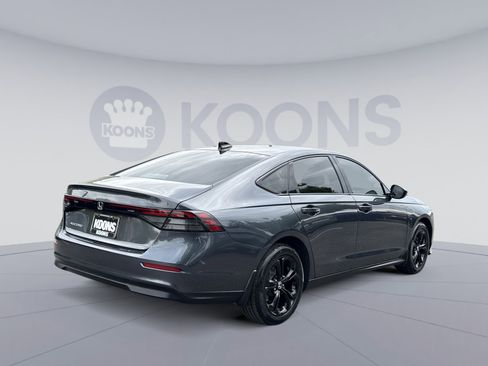 Used 2025 Honda Accord SE image 7