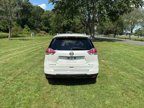 Used 2016 Nissan Rogue SL AWD/4WD image 16