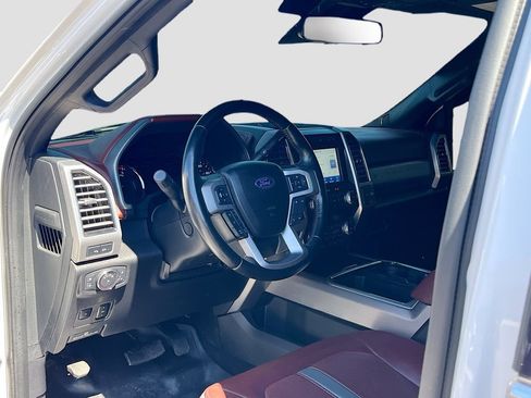 Used 2019 Ford F350 Platinum w/ Platinum Ultimate Package AWD/4WD image 9