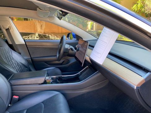 Used 2020 Tesla Model 3 Standard Range Plus RWD image 54