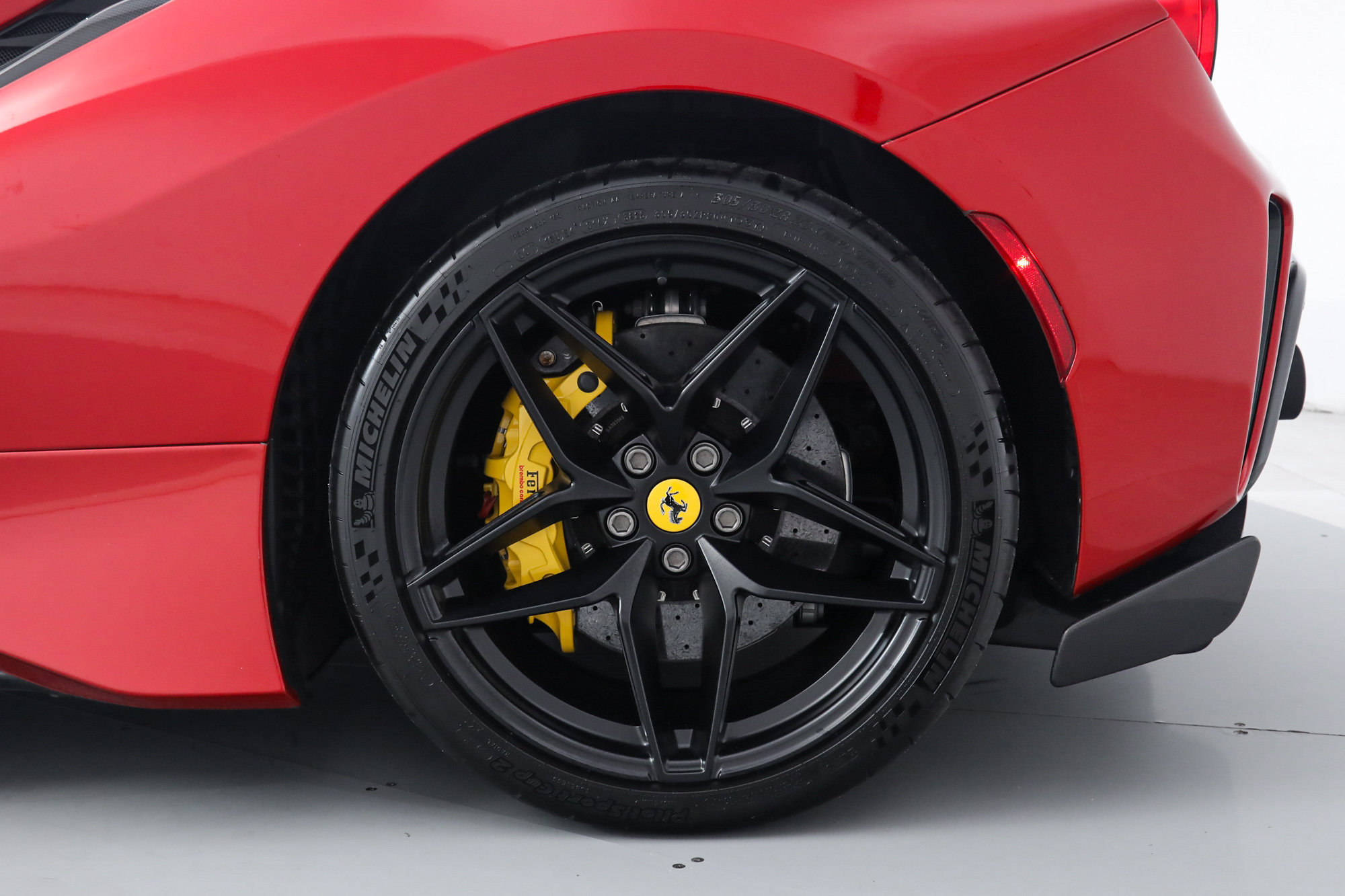 Certified 2020 Ferrari 488 Pista Spider RWD image 44