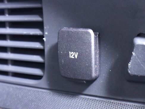 Used 2022 Ford Mustang Mach-E Select image 35