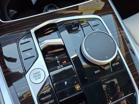New 2026 BMW X5 xDrive40i w/ Premium Package image 14