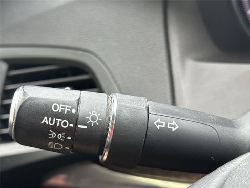 Used 2018 Acura MDX SH-AWD image 25