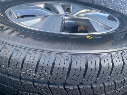 Used 2021 Subaru Ascent Premium w/ Convenience Package image 36