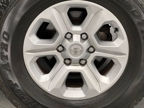 Used 2024 Toyota 4Runner SR5 RWD image 76