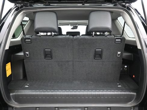 Used 2020 Toyota 4Runner Limited AWD/4WD image 33