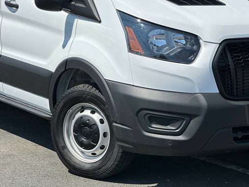 New 2026 Ford Transit 250 148 Medium Roof w/ Load Area Protection Package RWD image 29