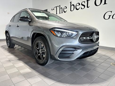 New 2026 Mercedes-Benz GLA 250 4MATIC image 1