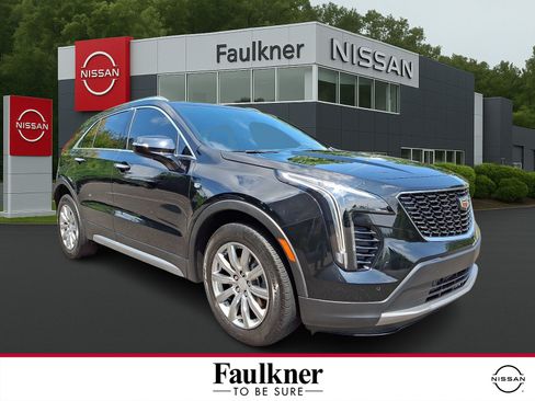 Used 2023 Cadillac XT4 Premium Luxury w/ Technology Package AWD/4WD image 1