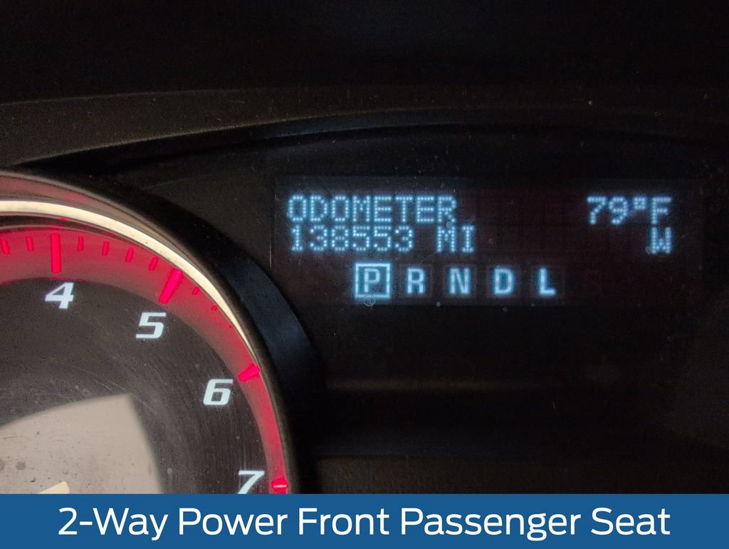 Used 2009 GMC Acadia SLT w/ Visibility Package AWD/4WD image 22