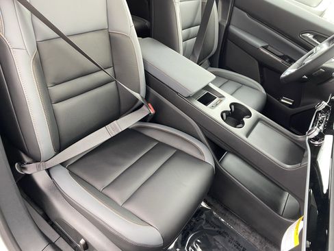 New 2026 Honda Prologue Touring image 8