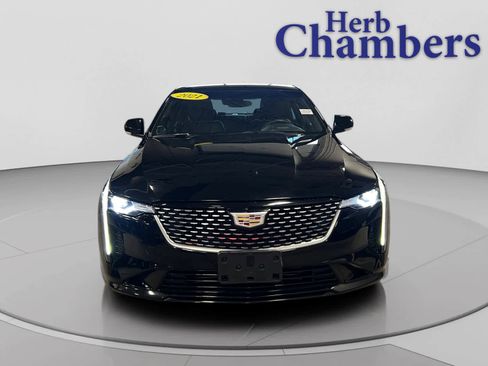 Used 2021 Cadillac CT4 Luxury image 2