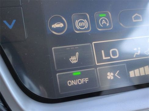 New 2025 Subaru Outback Premium image 22