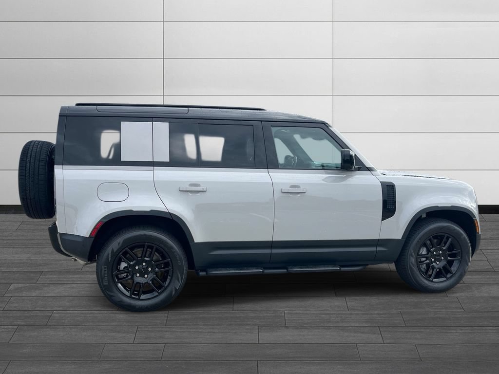 New 2026 Land Rover Defender 110 S AWD/4WD image 6