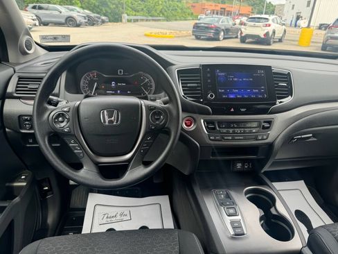 Used 2023 Honda Ridgeline Sport image 24