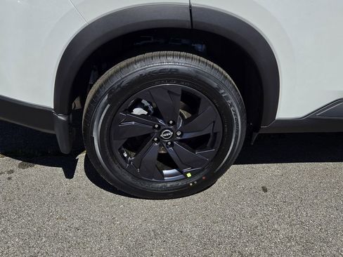 New 2026 Nissan Rogue SV w/ Cold Weather Package FWD image 9