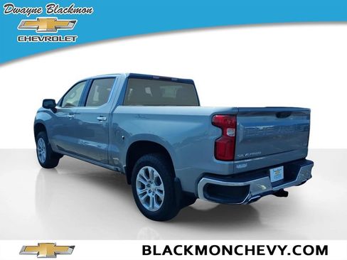 Used 2023 Chevrolet Silverado 1500 LTZ AWD/4WD image 4