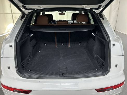 Used 2023 Audi Q5 2.0T Premium w/ Convenience Package AWD/4WD image 22