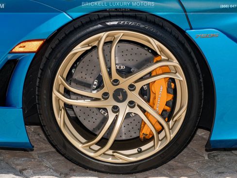 Used 2025 McLaren 750S RWD image 44