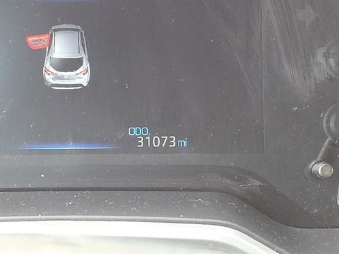 Used 2022 Toyota Corolla XSE image 2