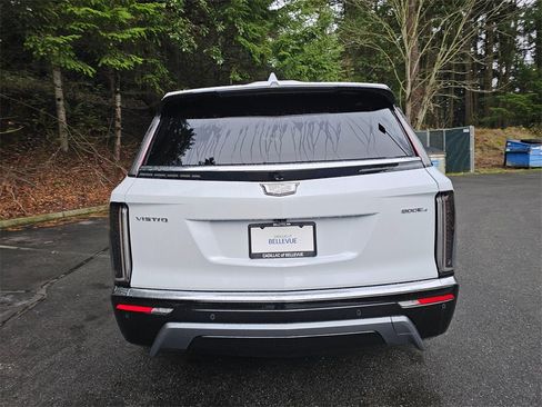 New 2026 Cadillac Vistiq Luxury image 6