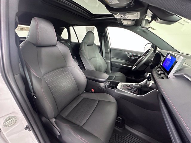 Used 2023 Toyota RAV4 SE w/ Weather & Moonroof Package AWD/4WD image 28
