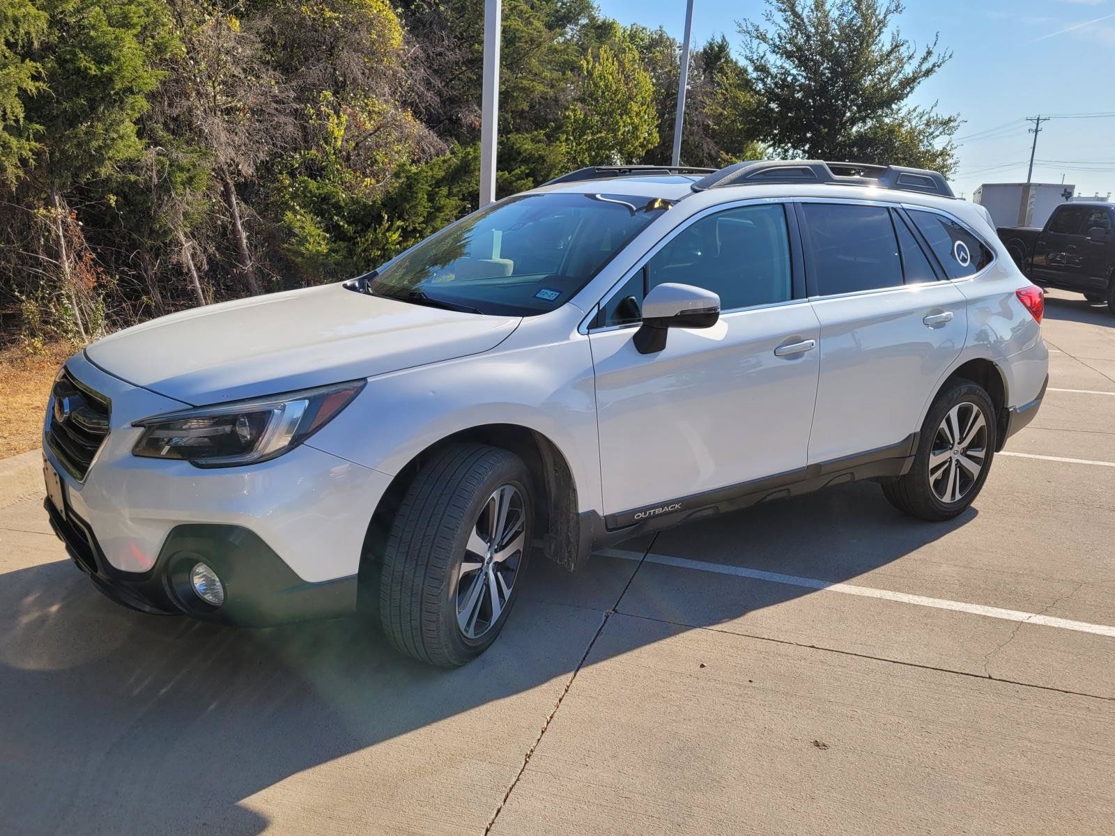 Used 2019 Subaru Outback 3.6R Limited AWD/4WD image 1