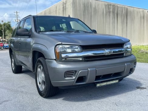 Used 2007 Chevrolet TrailBlazer LS image 4