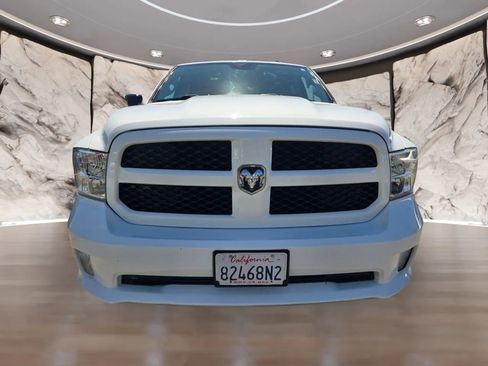 Used 2018 RAM 1500 Express image 2