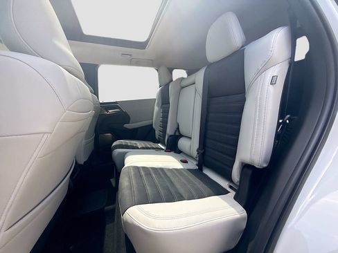 New 2026 Mitsubishi Outlander SE AWD/4WD image 26