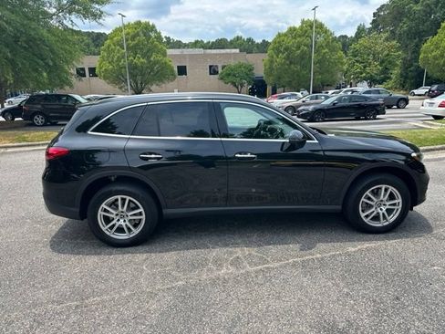 Used 2023 Mercedes-Benz GLC 300 4MATIC image 4