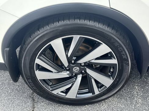 Used 2018 Nissan Murano Platinum w/ Cargo Package FWD image 17