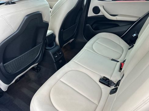 Used 2019 BMW X2 sDrive28i w/ Convenience Package image 12