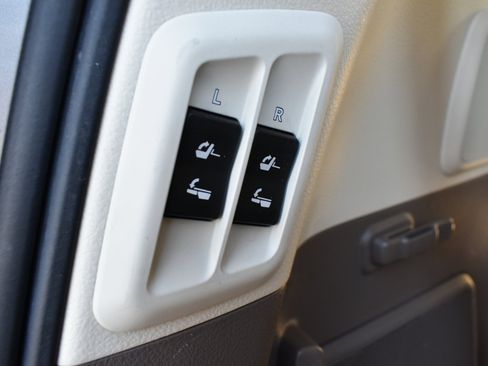 Used 2014 Lexus GX 460 Luxury image 52