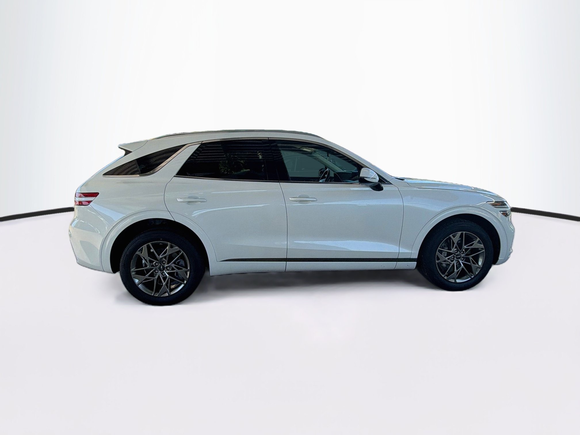 Used 2025 Genesis GV70 2.5T AWD/4WD image 10