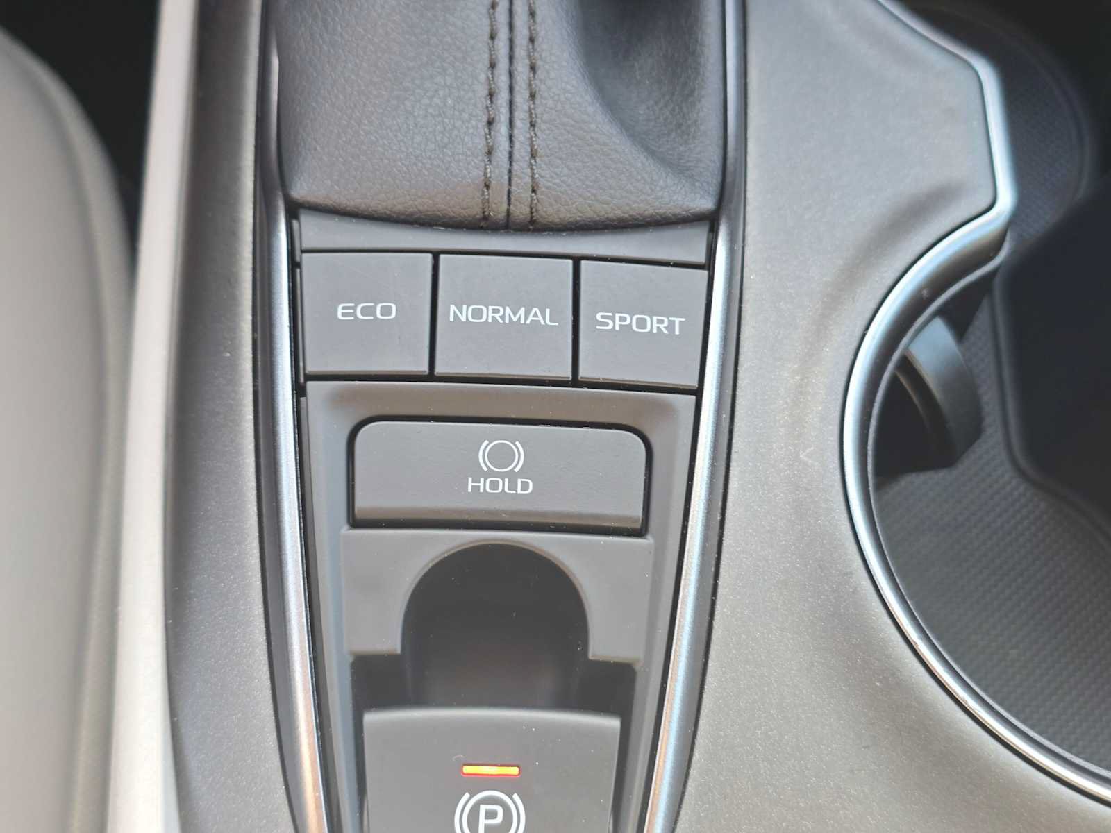 Used 2024 Toyota Camry SE AWD/4WD image 27