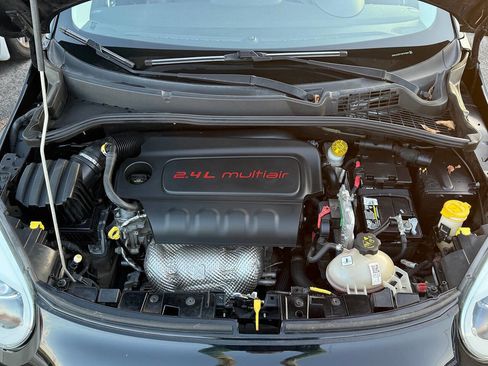 Used 2016 FIAT 500X Lounge image 32