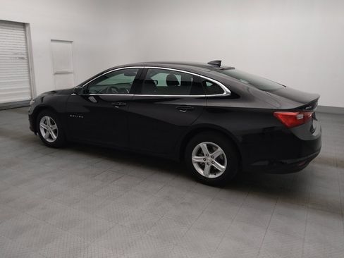 Used 2025 Chevrolet Malibu LT FWD image 3