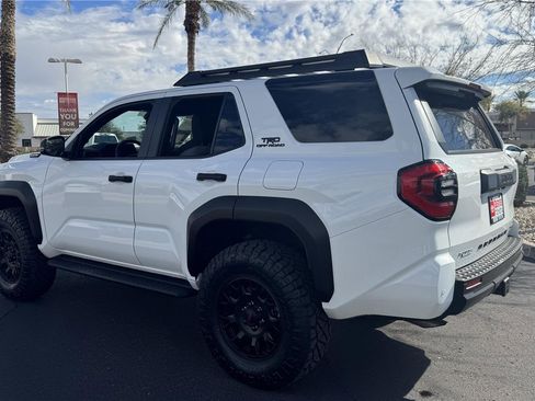 Used 2025 Toyota 4Runner 4WD image 28