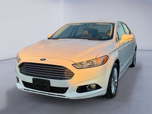 Used 2013 Ford Fusion Energi Titanium image 8
