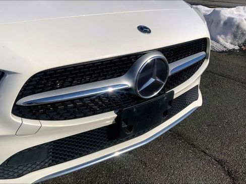 Used 2022 Mercedes-Benz CLA 250 4MATIC image 6