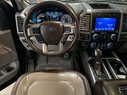 Used 2019 Ford F150 Limited image 7