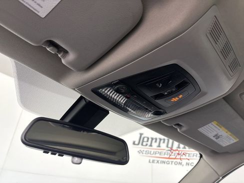 Used 2017 BMW X3 xDrive28i image 21