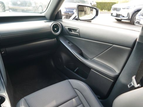 Used 2022 Lexus IS 350 F Sport image 45