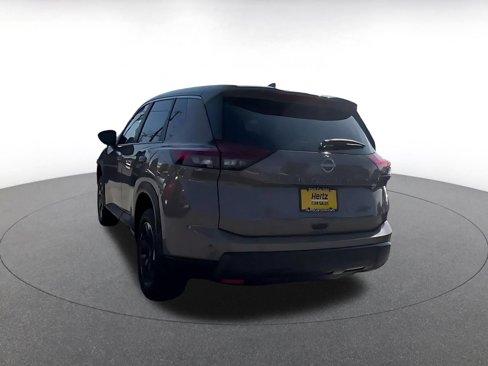 Used 2025 Nissan Rogue SV AWD/4WD image 10