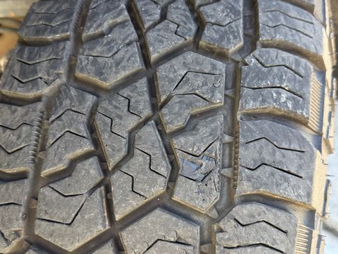 Used 2024 Chevrolet Silverado 2500 LT AWD/4WD image 21