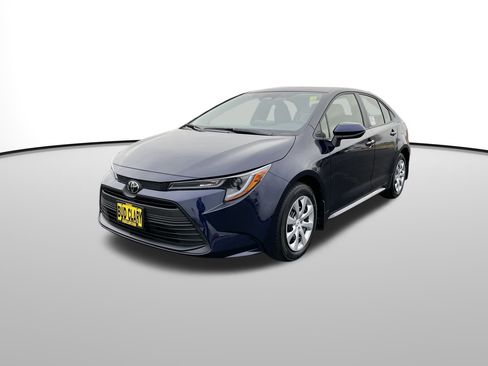 New 2026 Toyota Corolla LE image 8