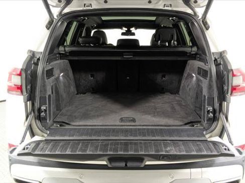 Used 2023 BMW X5 xDrive40i w/ Premium Package AWD/4WD image 17