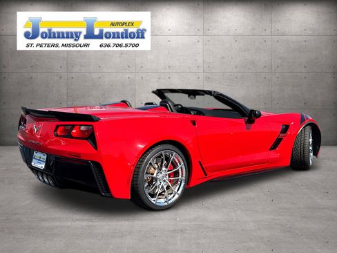Used 2017 Chevrolet Corvette Grand Sport RWD image 2